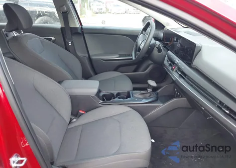 2025 Kia K4 Lxs from USA, damaged, VIN 3KPFT4DEXSE059940